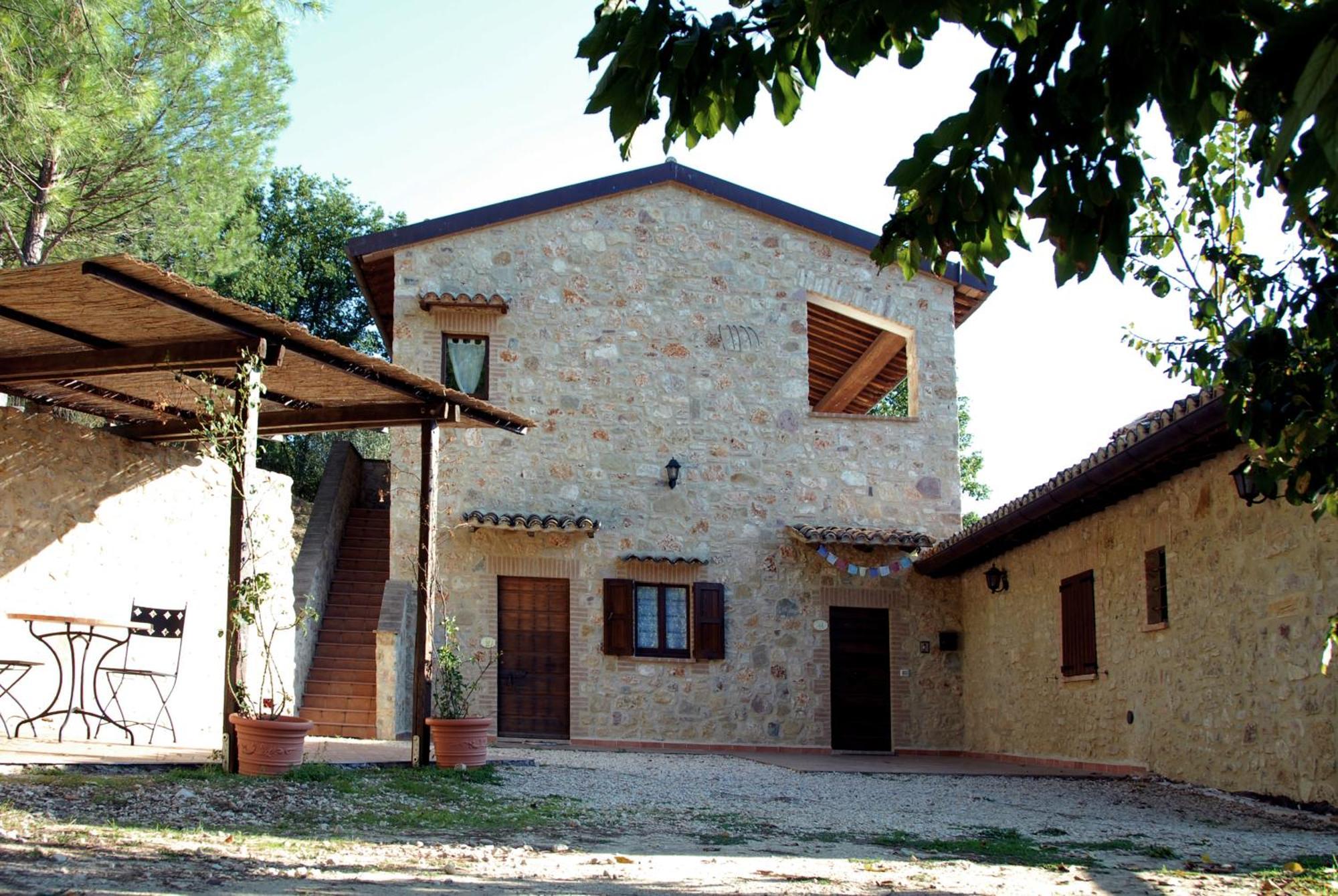 Agriturismo Bio Tra Cielo E Terra Apartment Grutti Exterior photo