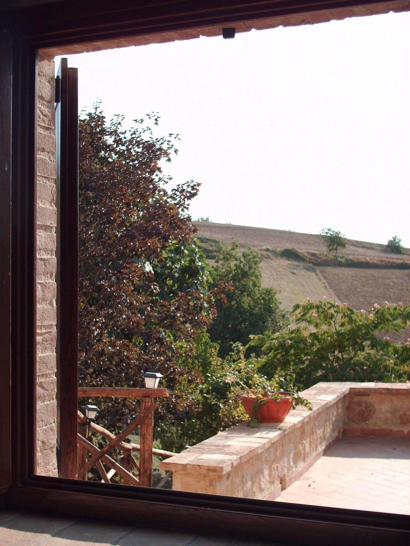 Agriturismo Bio Tra Cielo E Terra Apartment Grutti Exterior photo